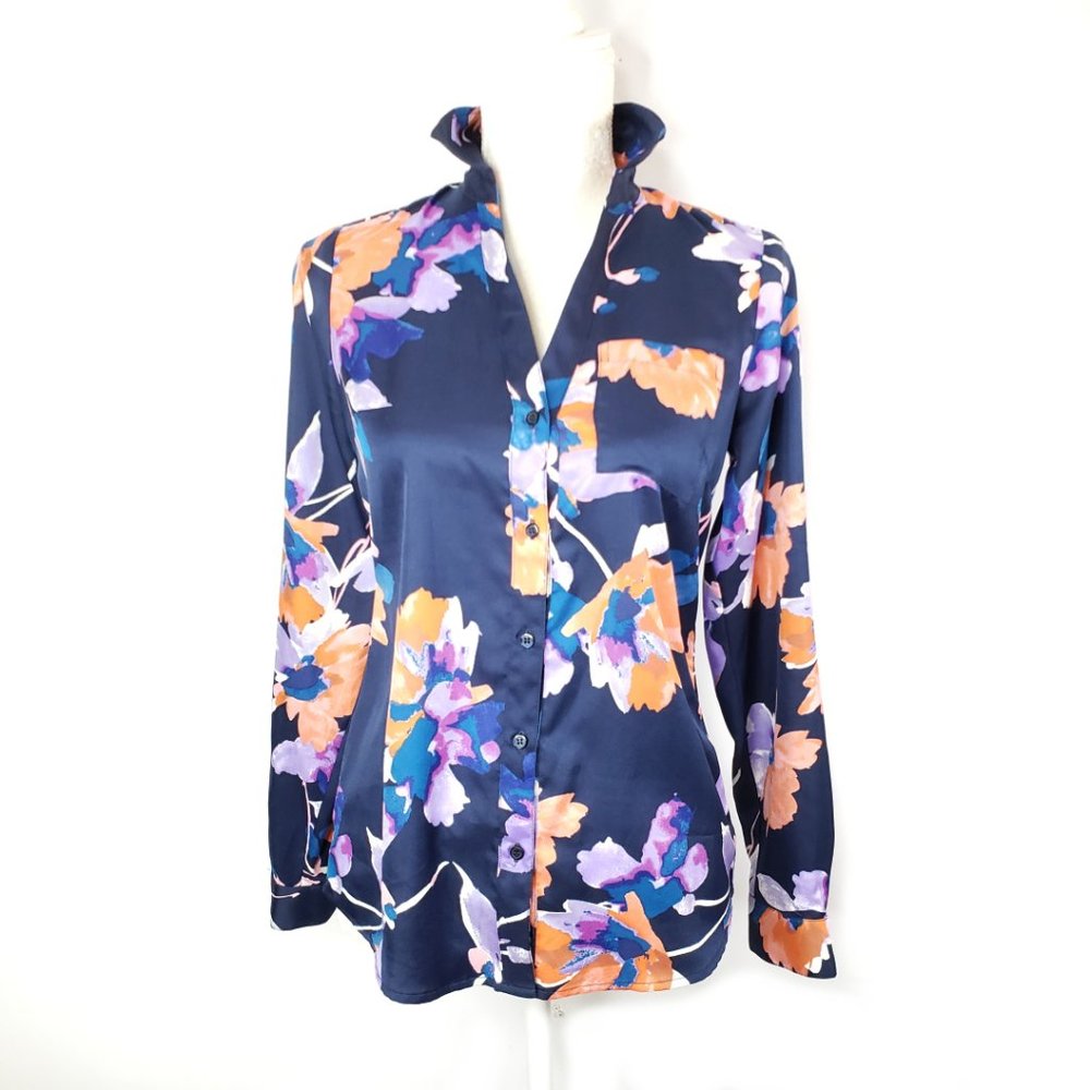 The Limited Floral Button Down Top, XS-S